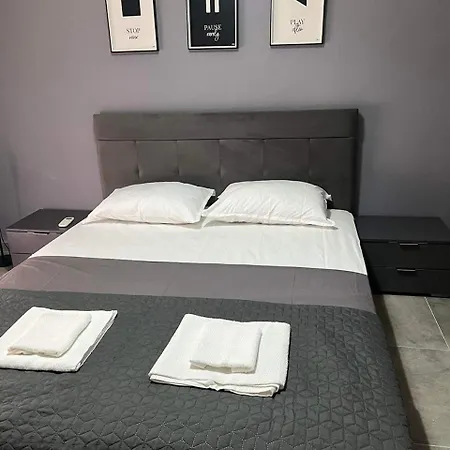Appartement Grey Passion Nea Michaniona